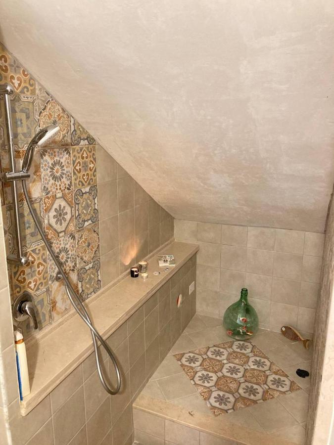 Villa La Dimora Della Dea Estia à Oria  Extérieur photo
